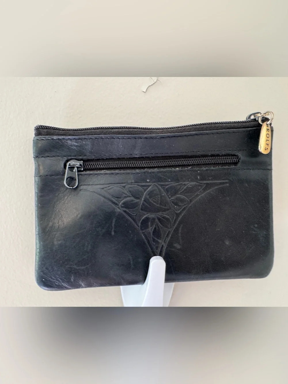 Vintage Rolfs Black Genuine Leather Zippered Coin Purse Embossed Floral Pouch